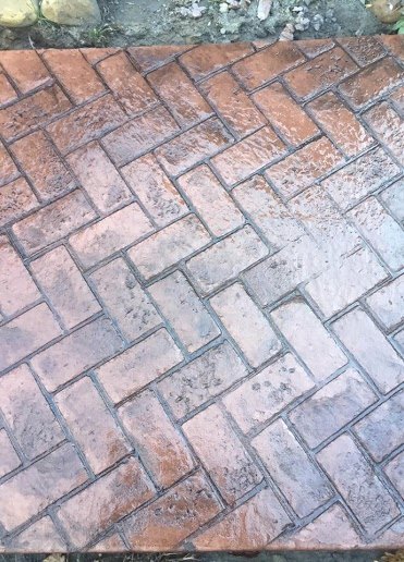 Stamped herringbone